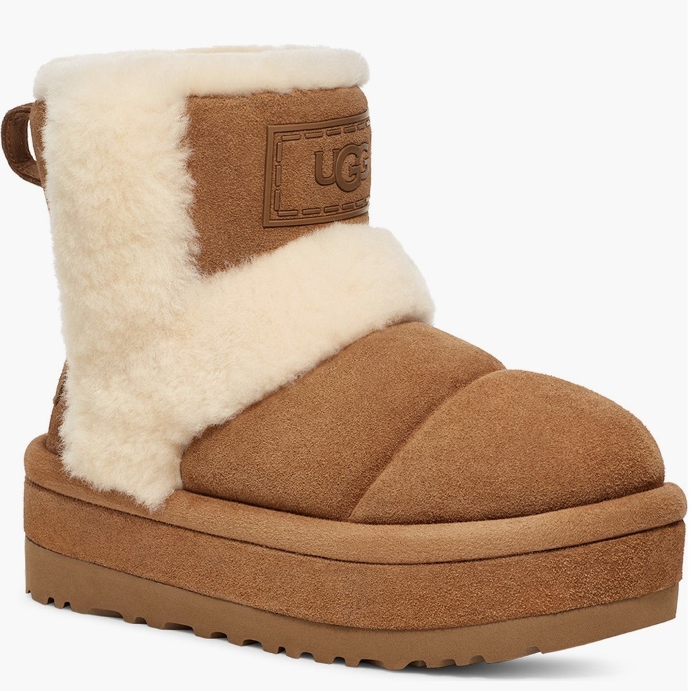 UGG Classic Chillapeak Genuine Shearling
Trimmed Boot Size 8 NWOT